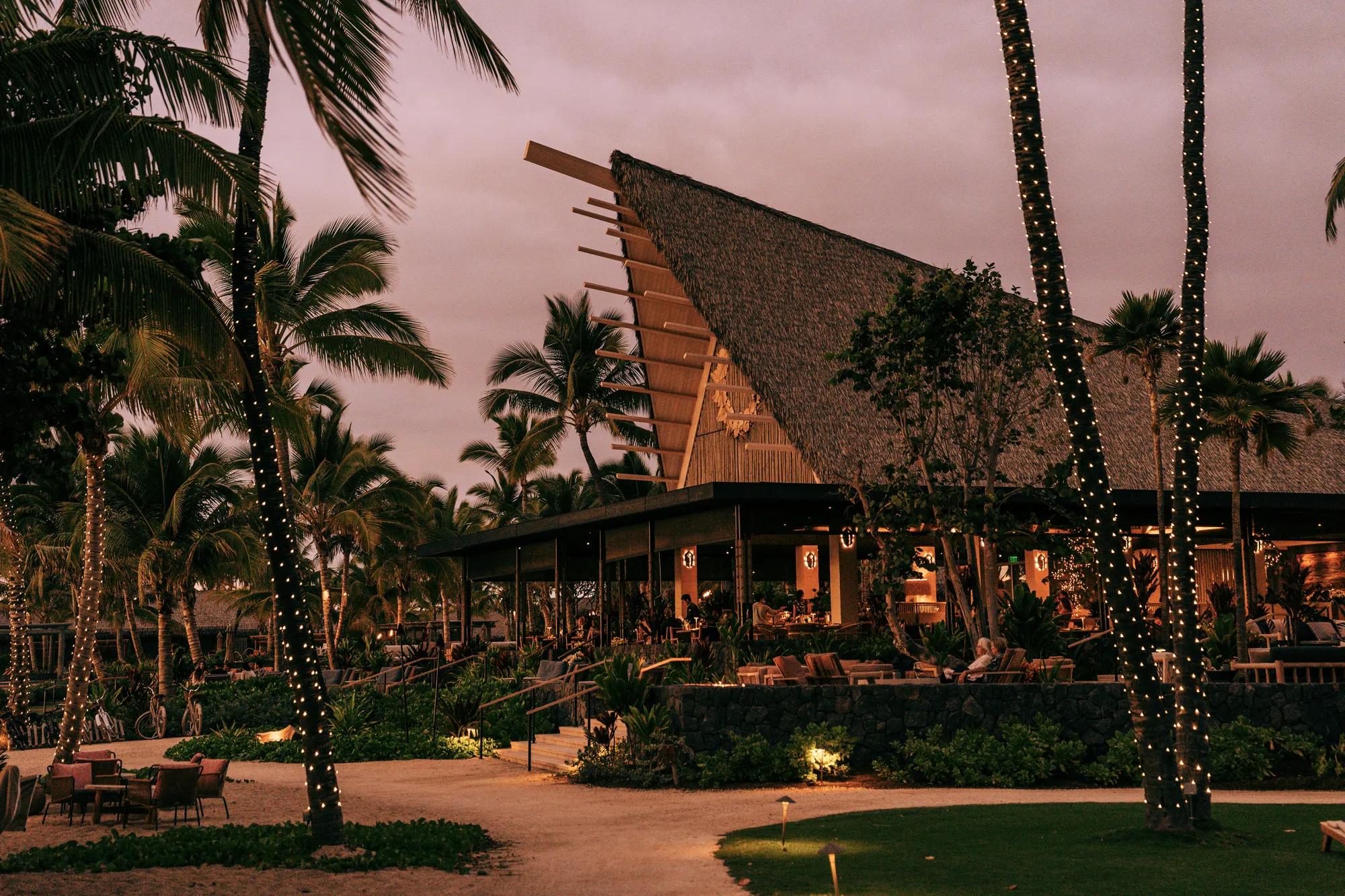 Kona Village, A Rosewood Resort’tan Hawaii’de Kapsamlı Bir Tatil Sezonu Programı