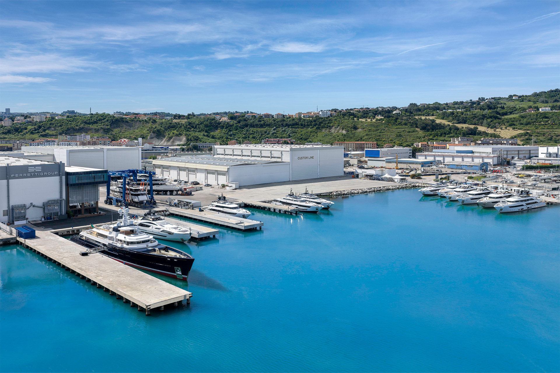Ferretti Group autorisé à construire des superyachts de 100 mètres à Ancône