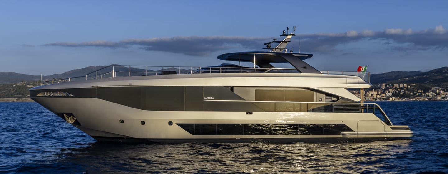Maiora M30 : une vision nouvelle génération du superyacht signée par le chantier italien