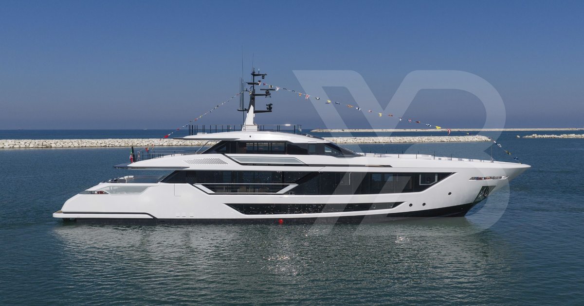 Le Custom Line Saetta 128 mis à l’eau à Ancône